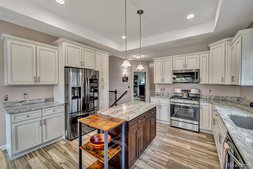 8520 ALMONT Road, Almont, MI 48003 — Photo 15