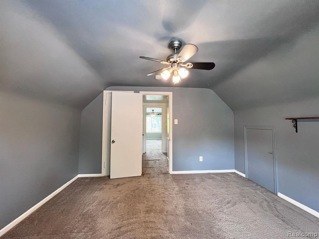 8488 HARDING, Center Line, MI 48015 — Photo 34