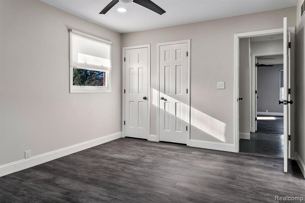 6865 FREDMOOR Drive, Troy, MI 48098 — Photo 28