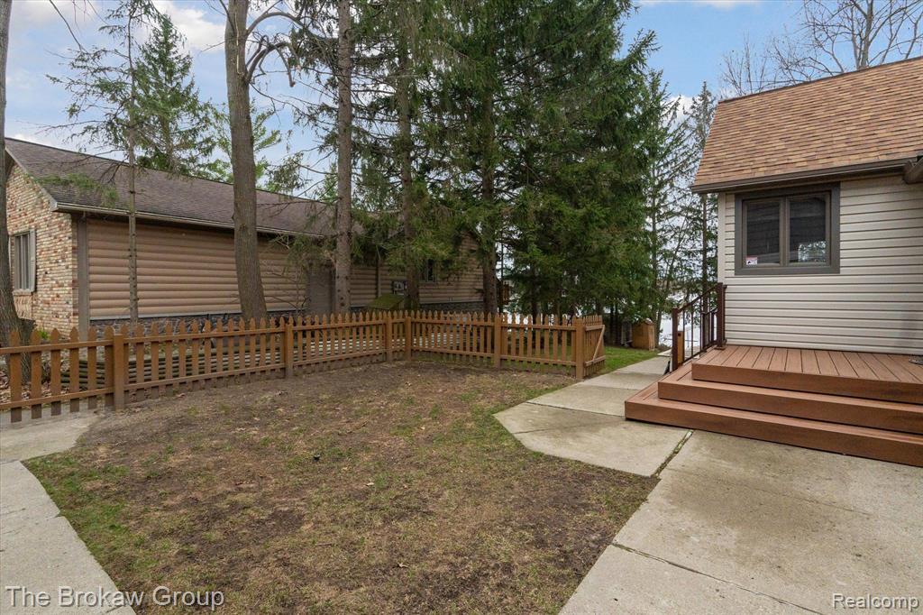 3032 WOODLAND Drive, Metamora, MI 48455 — Photo 46