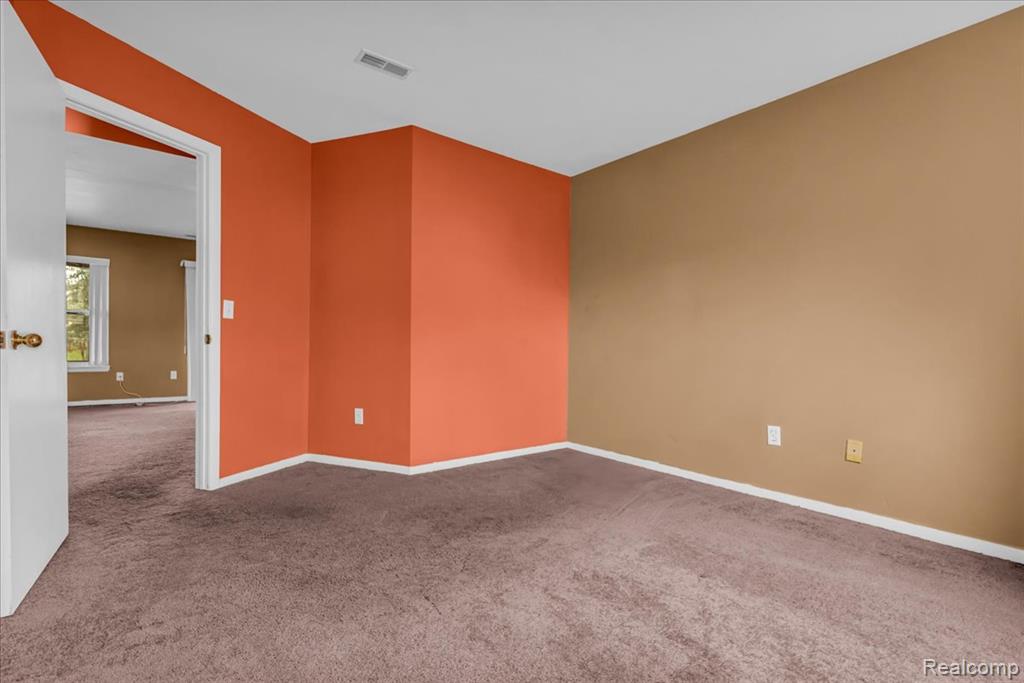 845 Canter Lane, Auburn Hills, MI 48326 — Photo 29
