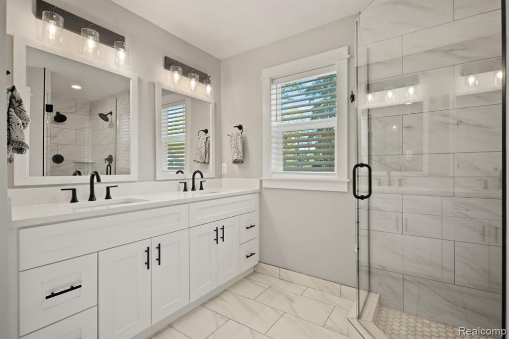 423 N Altadena Avenue, Royal Oak, MI 48067 — Photo 38