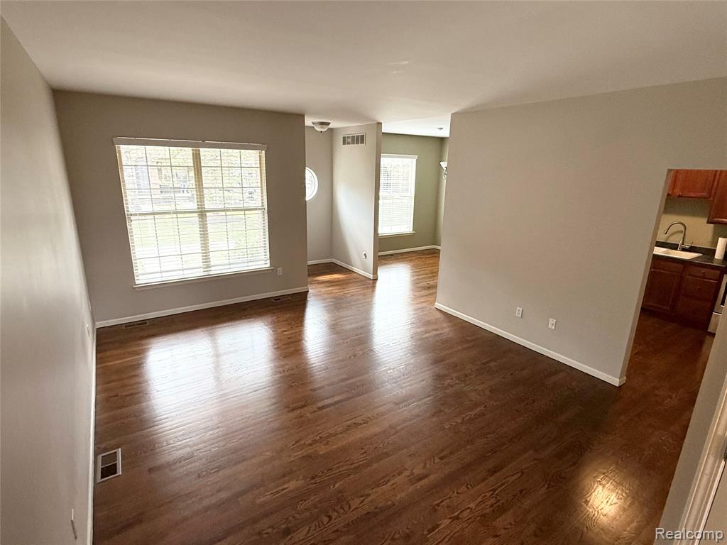 41271 N Maplewood Drive, Canton, MI 48187 — Photo 8