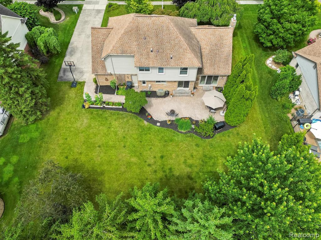 6792 PINE WAY Drive, Troy, MI 48098 — Photo 41
