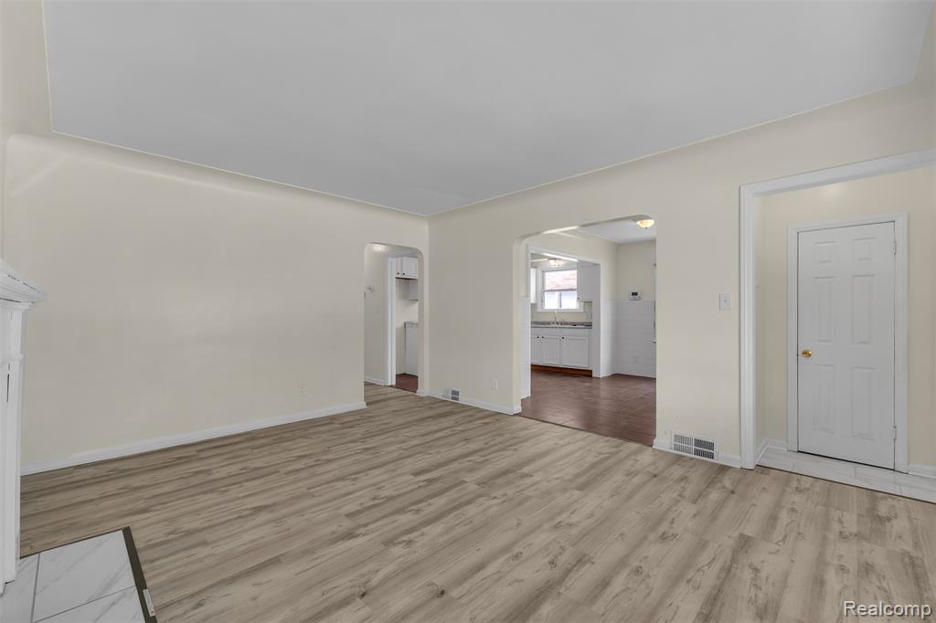 8310 Sirron Street, Detroit, MI 48234 — Photo 10
