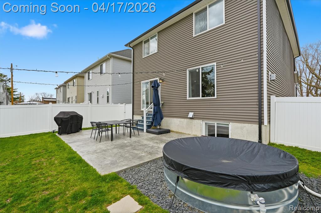 15918 Camperdown Avenue, Clinton Twp, MI 48035 — Photo 44