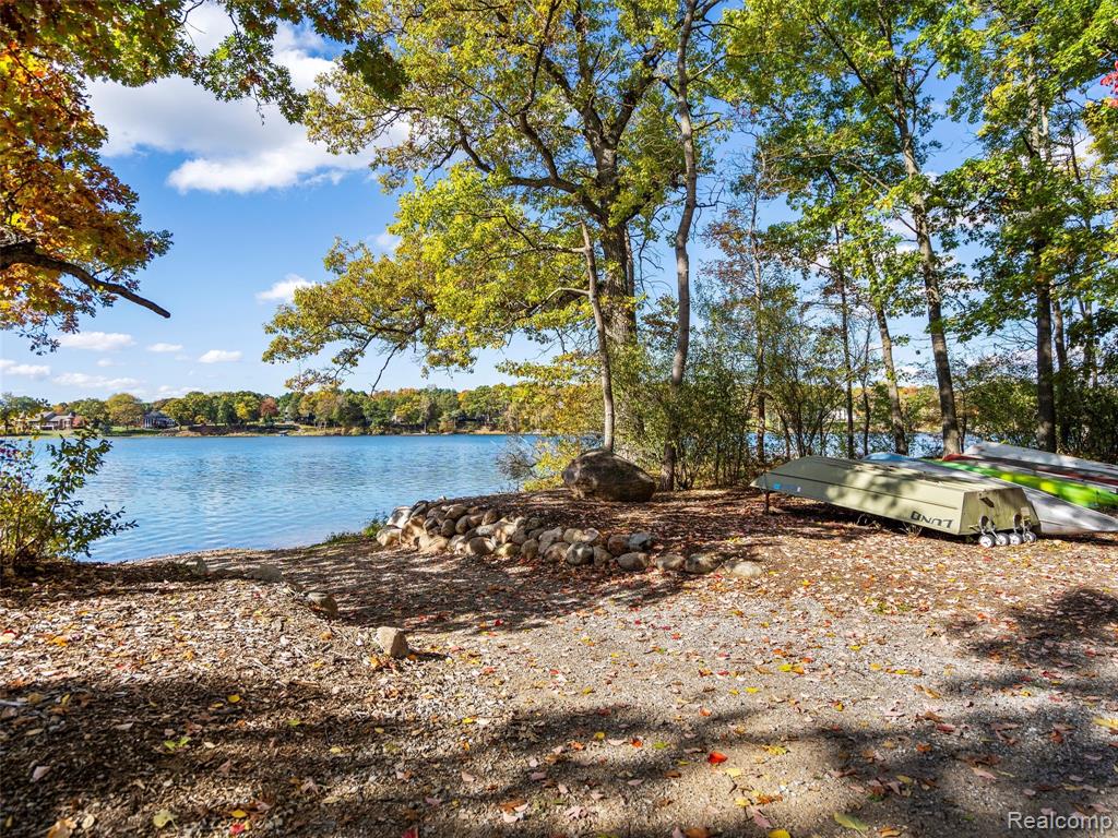 4227 Newcastle Drive, Clarkston, MI 48348 — Photo 79