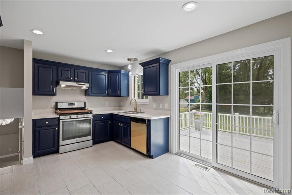 4525 CLINTONVILLE Road, Clarkston, MI — Photo 23