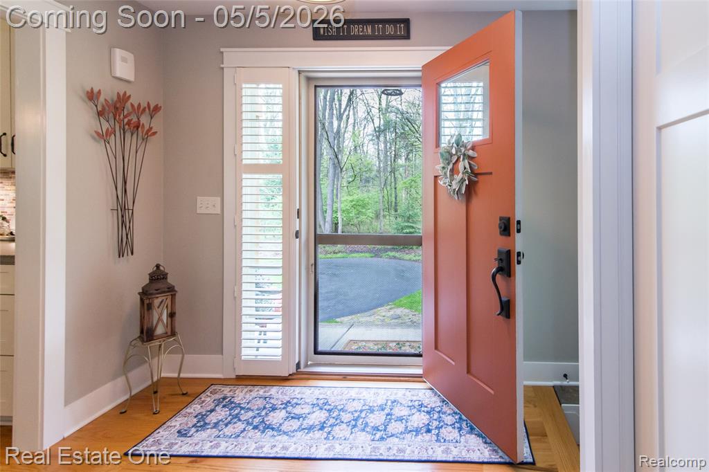 9474 Marshall Road, South Lyon, MI 48178 — Photo 16