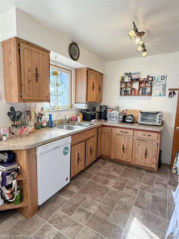 176 Dickenson Street, Romeo, MI 48065 — Photo 3