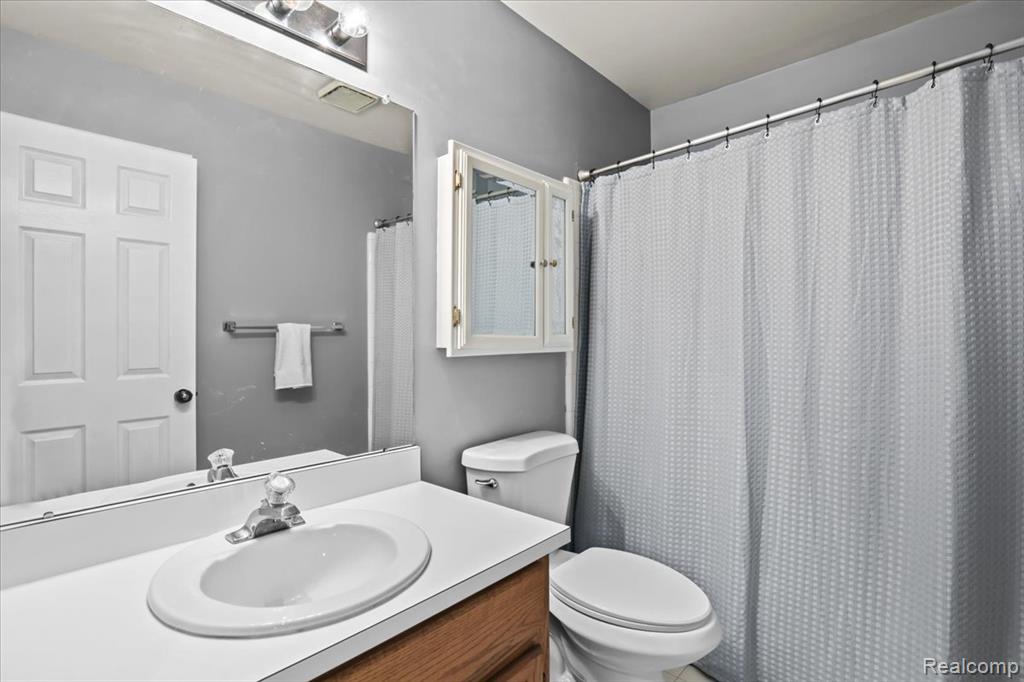 29485 Beau Ridge, Farmington Hills, MI 48331 — Photo 19