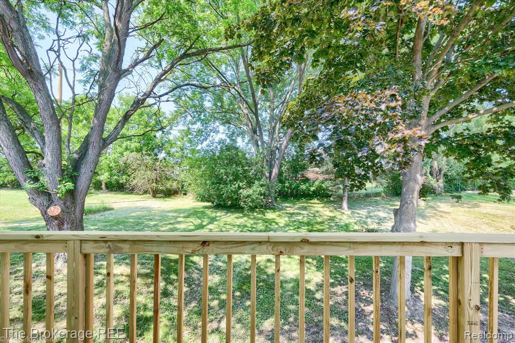 1401 Hillside Drive, Flint, MI 48532 — Photo 45