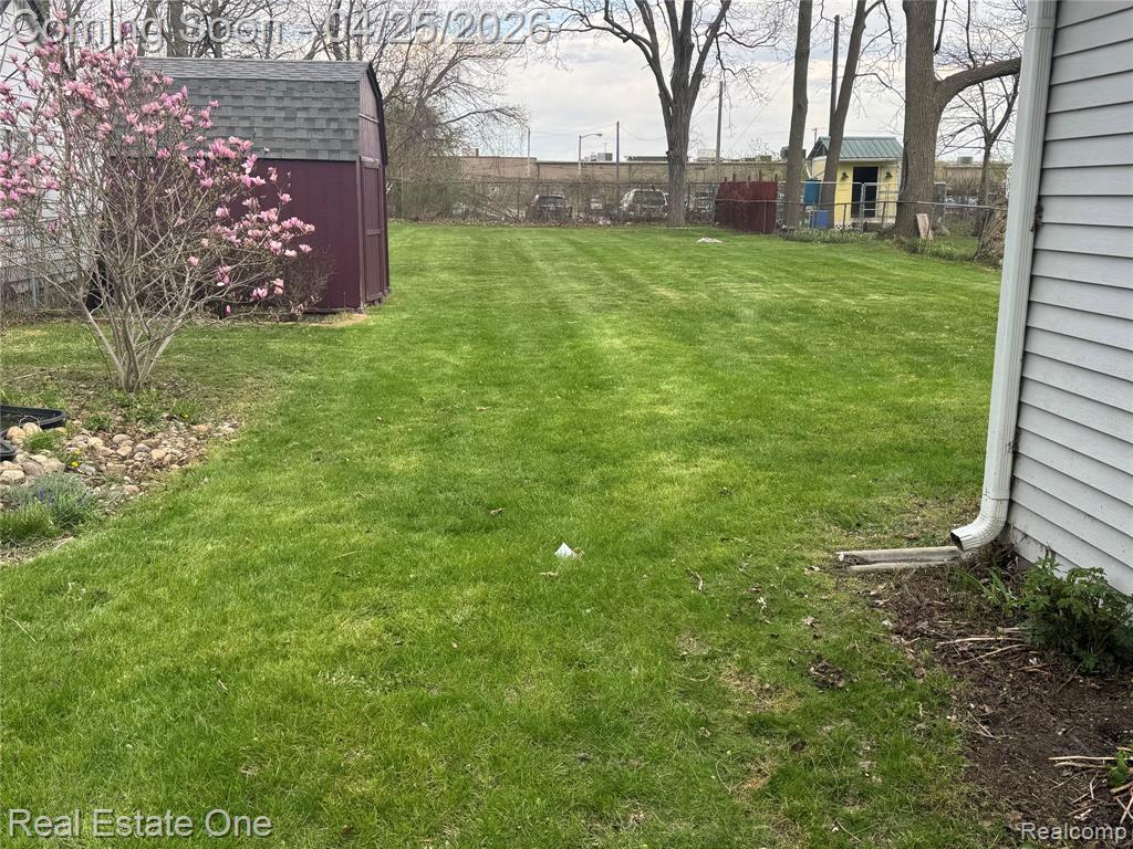 148 Marion Avenue, Waterford, MI 48328 — Photo 23