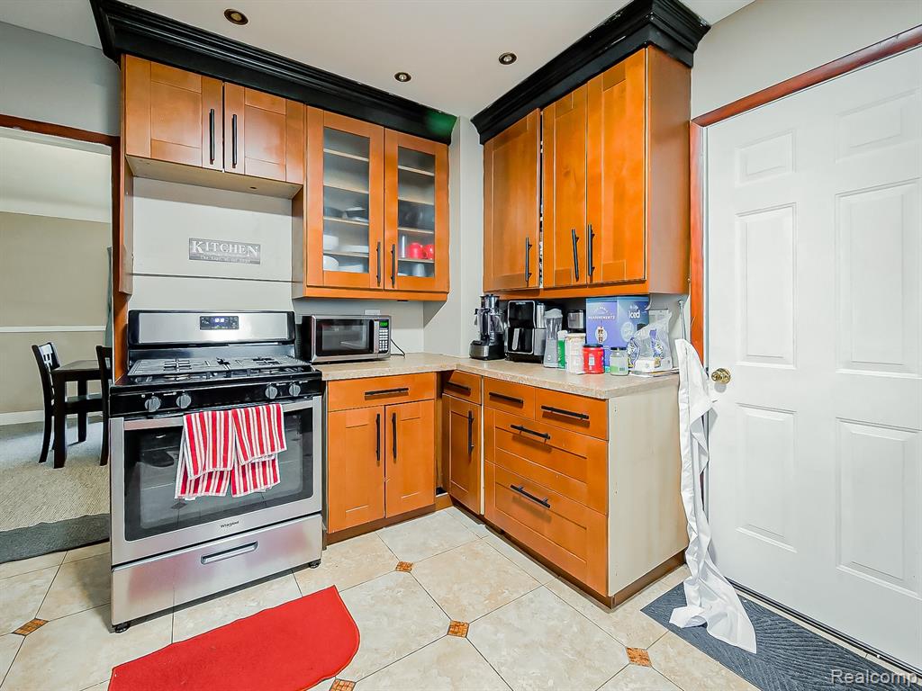 4826 Yorkshire Road, Detroit, MI 48224 — Photo 7