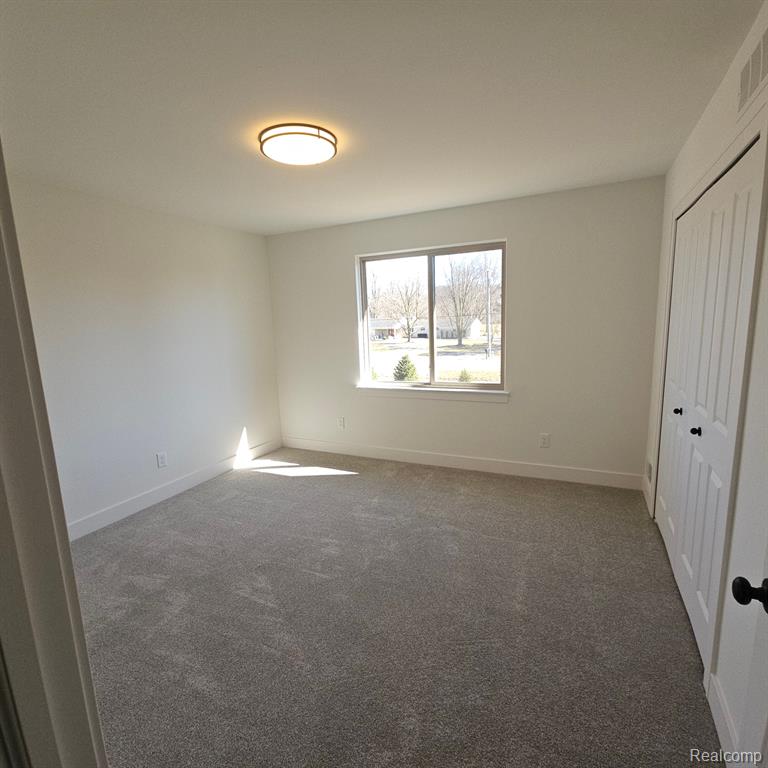 55786 STEWART Drive, Macomb, MI 48042 — Photo 12