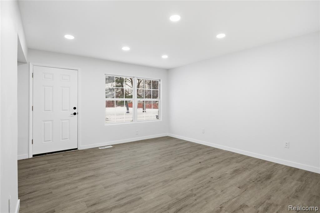 15103 Cheyenne Street, Detroit, MI 48227 — Photo 4