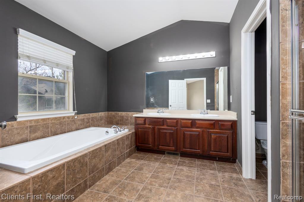 41351 N Maplewood Drive, Canton, MI 48187 — Photo 23