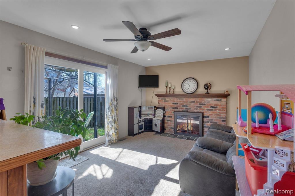 54050 ATHERTON Street, New Baltimore, MI 48047 — Photo 5