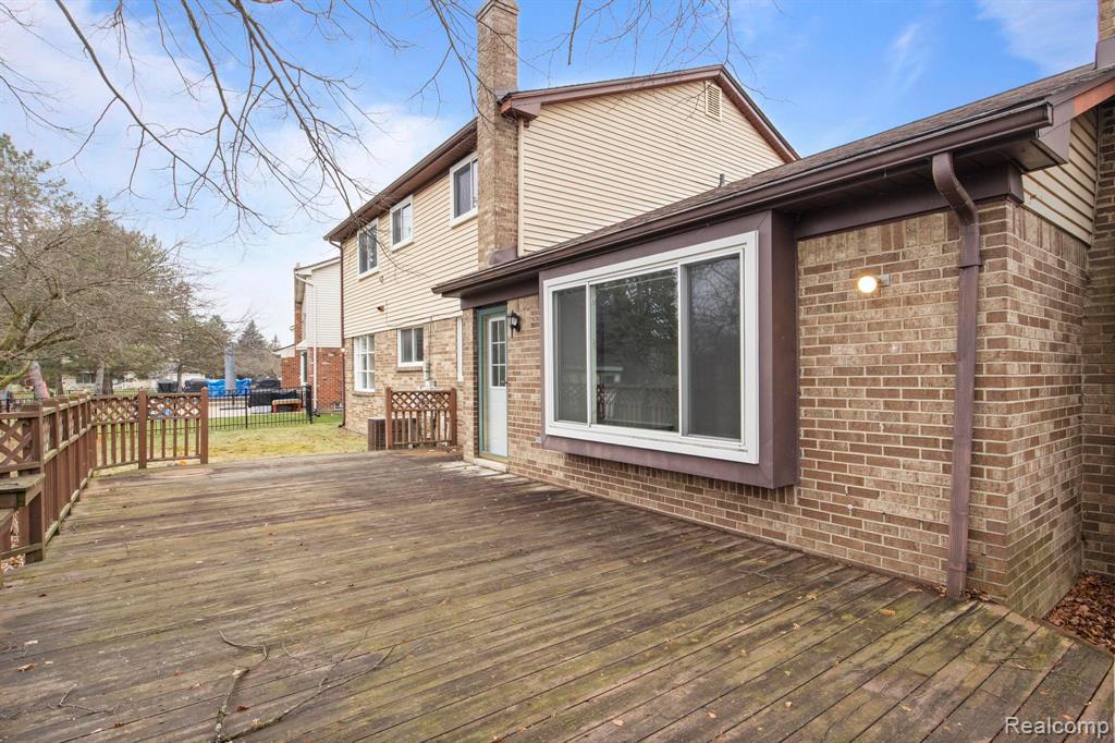 46749 Camelia Drive, Canton, MI 48187 — Photo 36