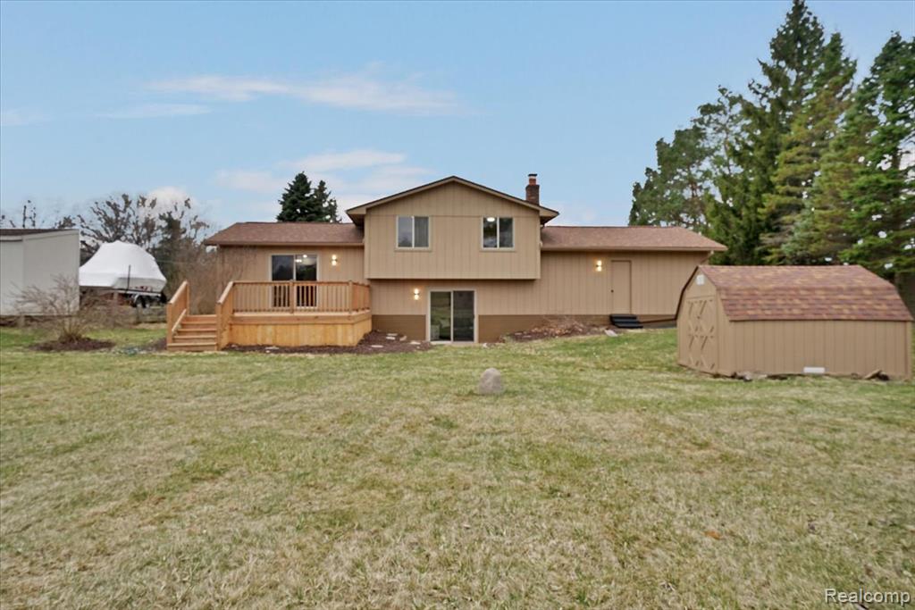 1365 Thistleridge, Groveland, MI 48442 — Photo 37