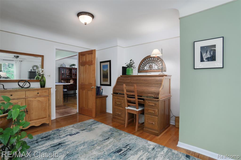 45100 Thornapple Lane, Northville, MI 48168 — Photo 25