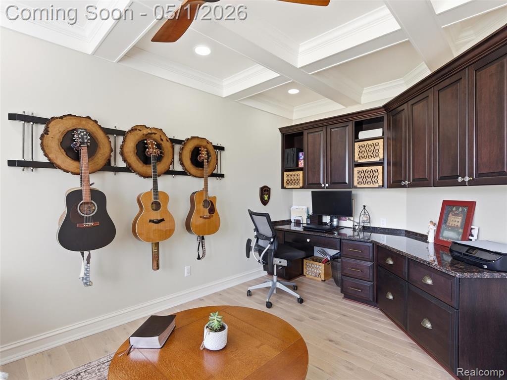 1450 Greythorne Drive, Lake Orion, MI — Photo 23