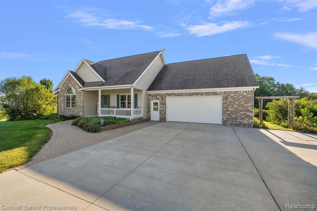 6099 SIMMONS Trail, North Branch, MI 48461 — Photo 53