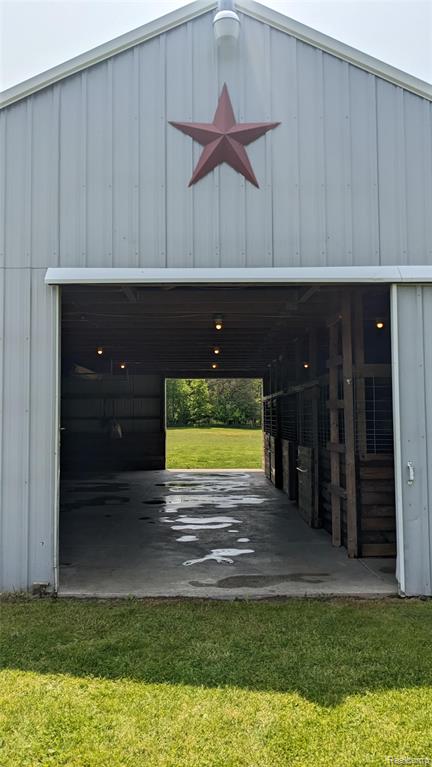 9753 W Coon Lake Road, Webberville, MI 48892 — Photo 31