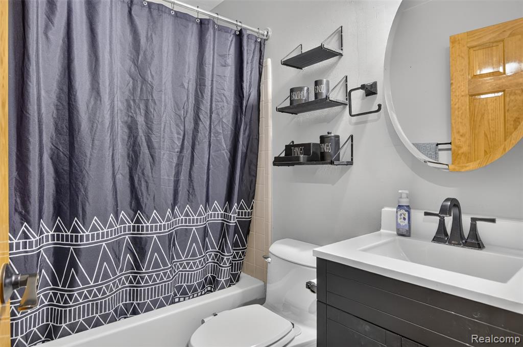 44100 Somerset Square, Canton, MI 48187 — Photo 26
