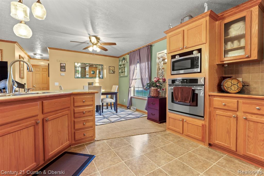 11191 Shady Grove Court, South Lyon, MI 48178 — Photo 11