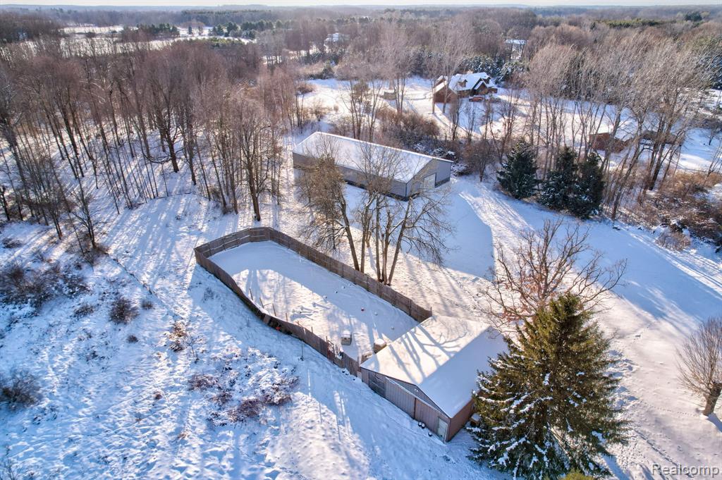237 W Castle Road, Fostoria, MI 48435 — Photo 70