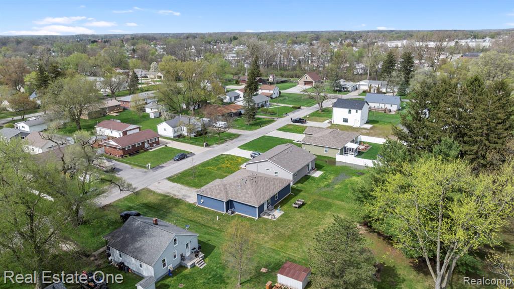 15586 Pine Street, Monroe, MI 48161 — Photo 27