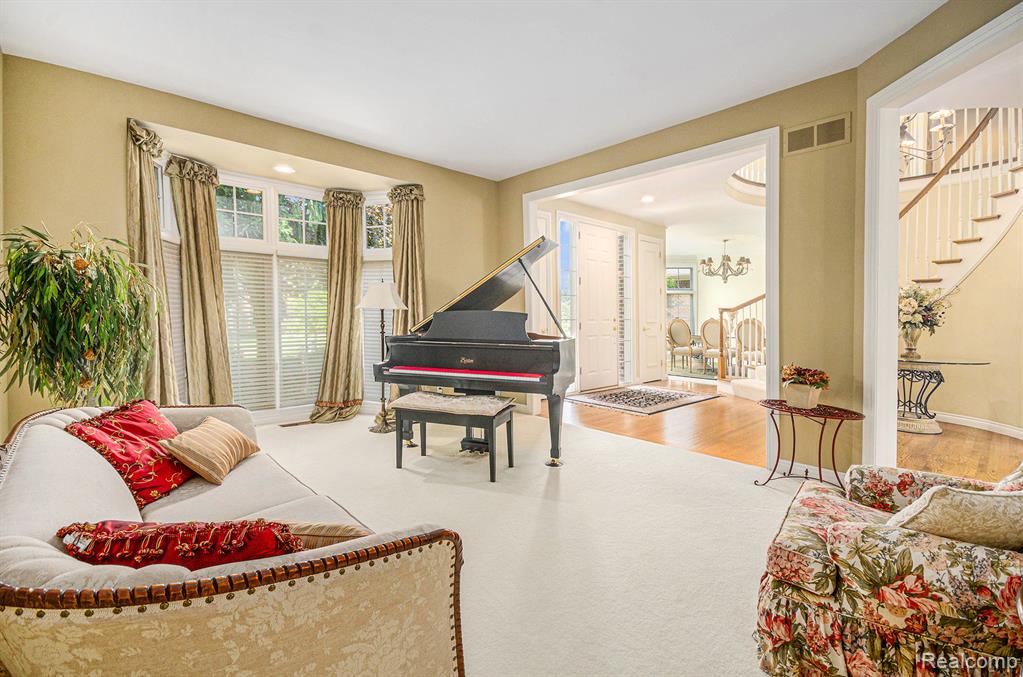 4831 Goodison Place Drive, Rochester, MI 48306 — Photo 16