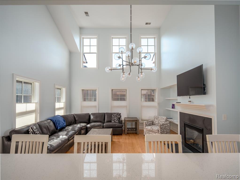164 Ashley Mews Drive, 47, Ann Arbor, MI 48104 — Photo 4
