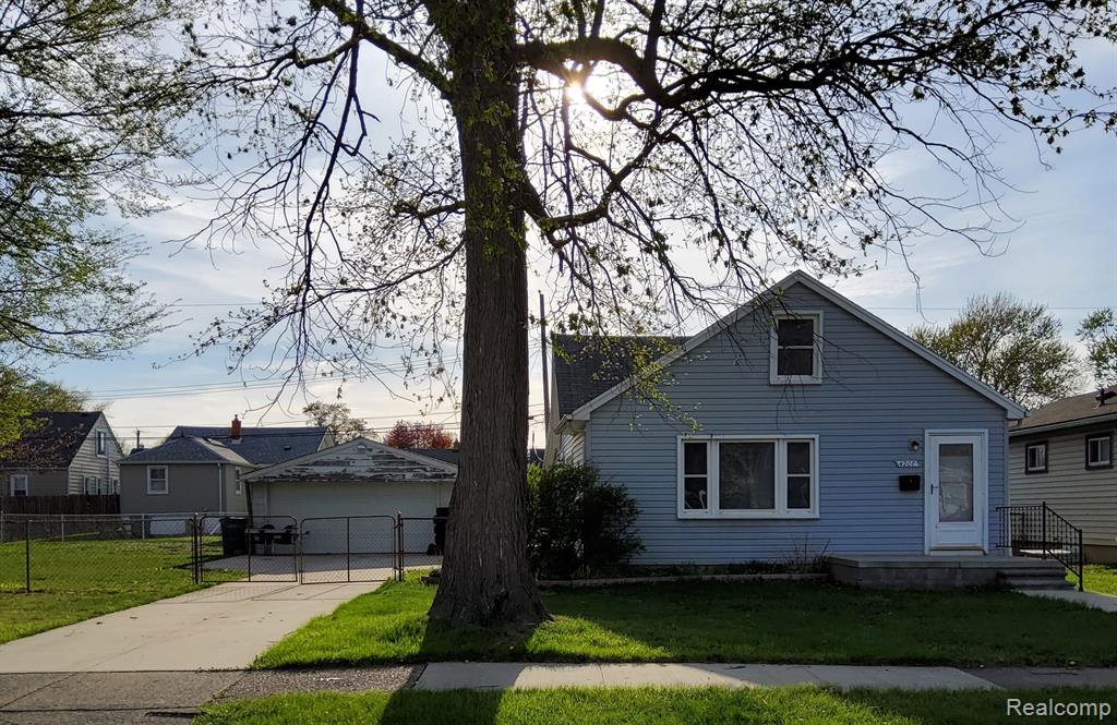 4208 IRENE Avenue, Lincoln Park, MI 48146 — Photo 2