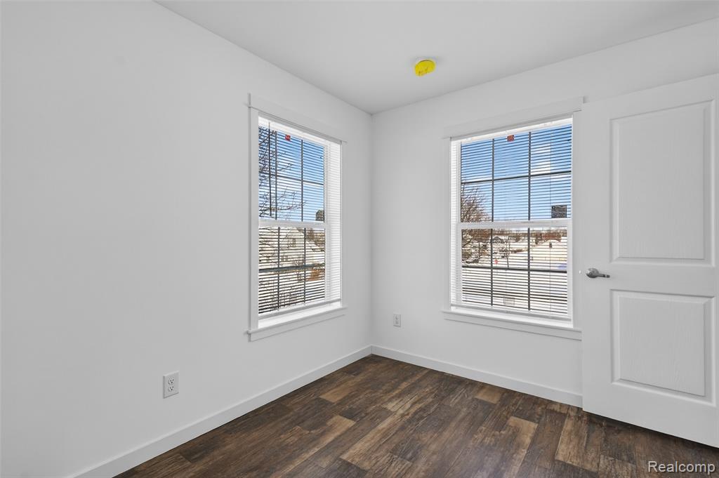 7511 Packard Avenue, Warren, MI 48091 — Photo 12