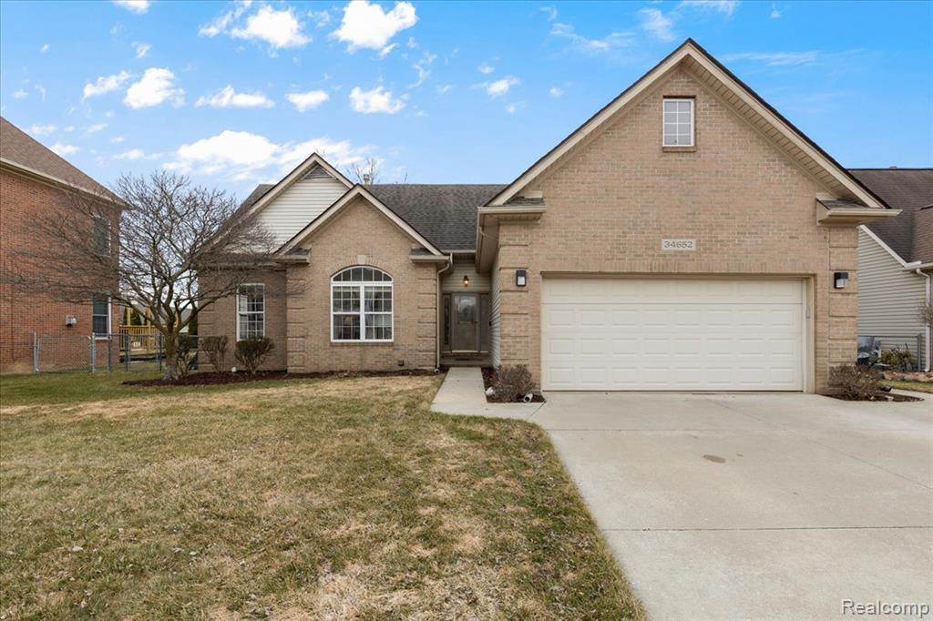 34652 Rosebud Lane, Richmond, MI 48062 — front exterior