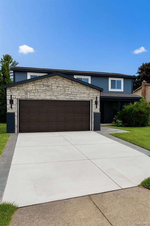 1784 Lakewood Drive, Troy, MI 48083 — Photo 3