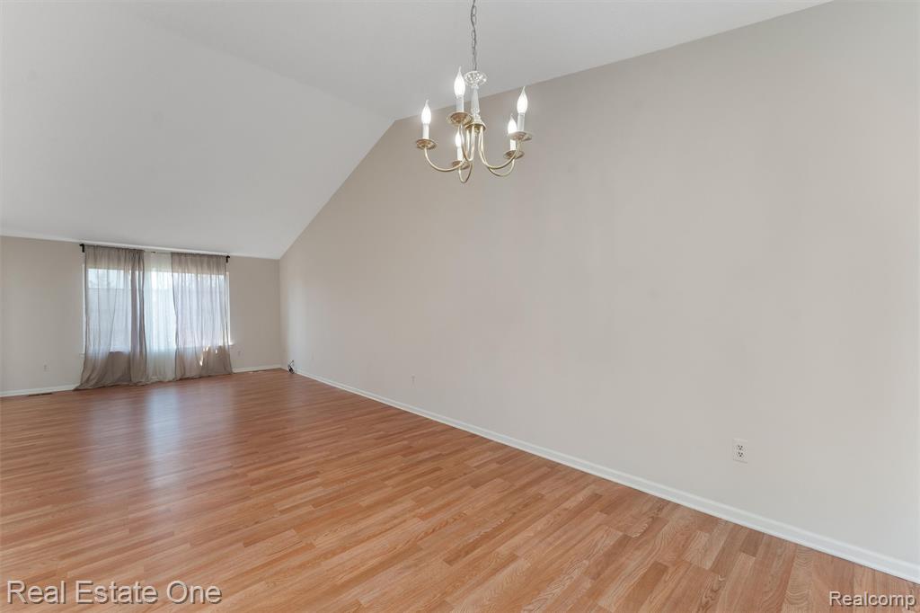 4721 Carrington Drive, Rochester, MI 48306 — Photo 14