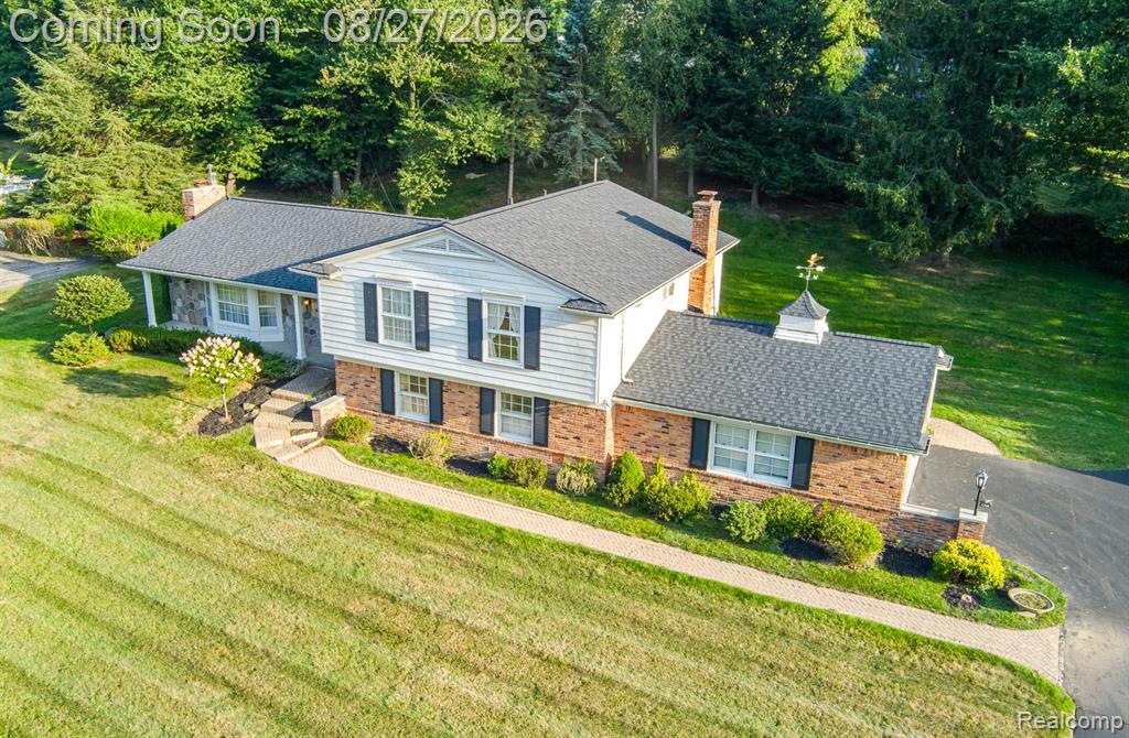 4744 Brafferton Drive, Bloomfield Hills, MI 48302