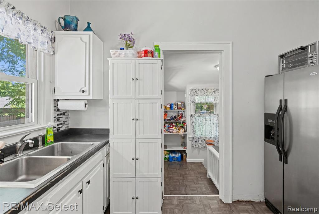 4233 Menton Street, Flint, MI 48507 — Photo 9