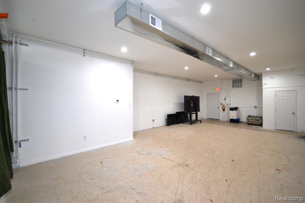 23831 JOHN R Road, Hazel Park, MI 48030 — Photo 42