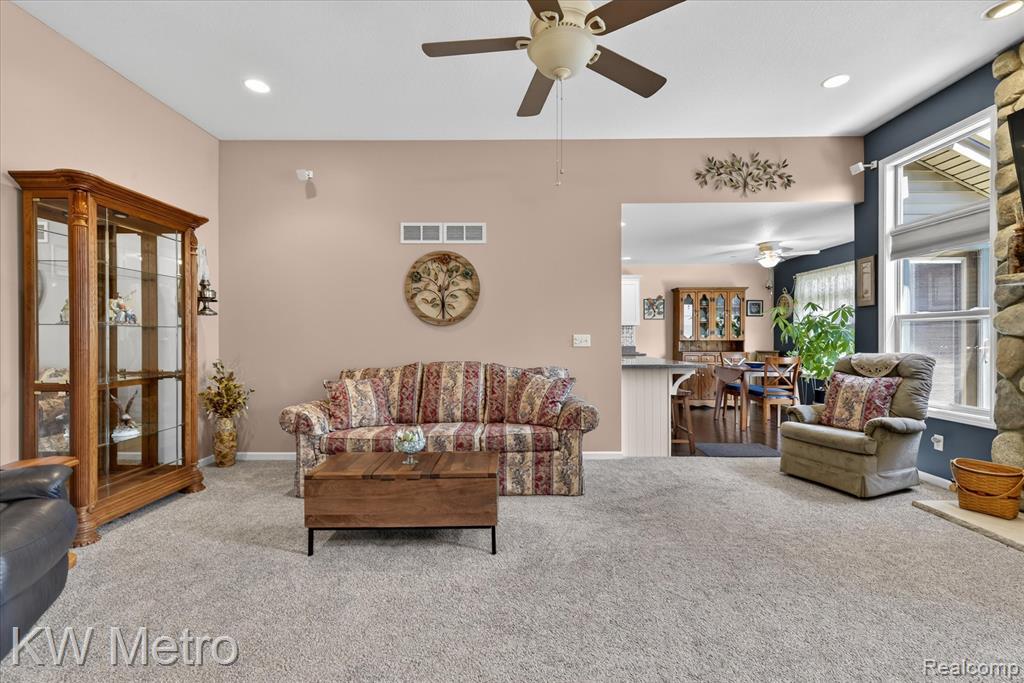 717 Koreys Circle, Blissfield, MI 49228 — Photo 8