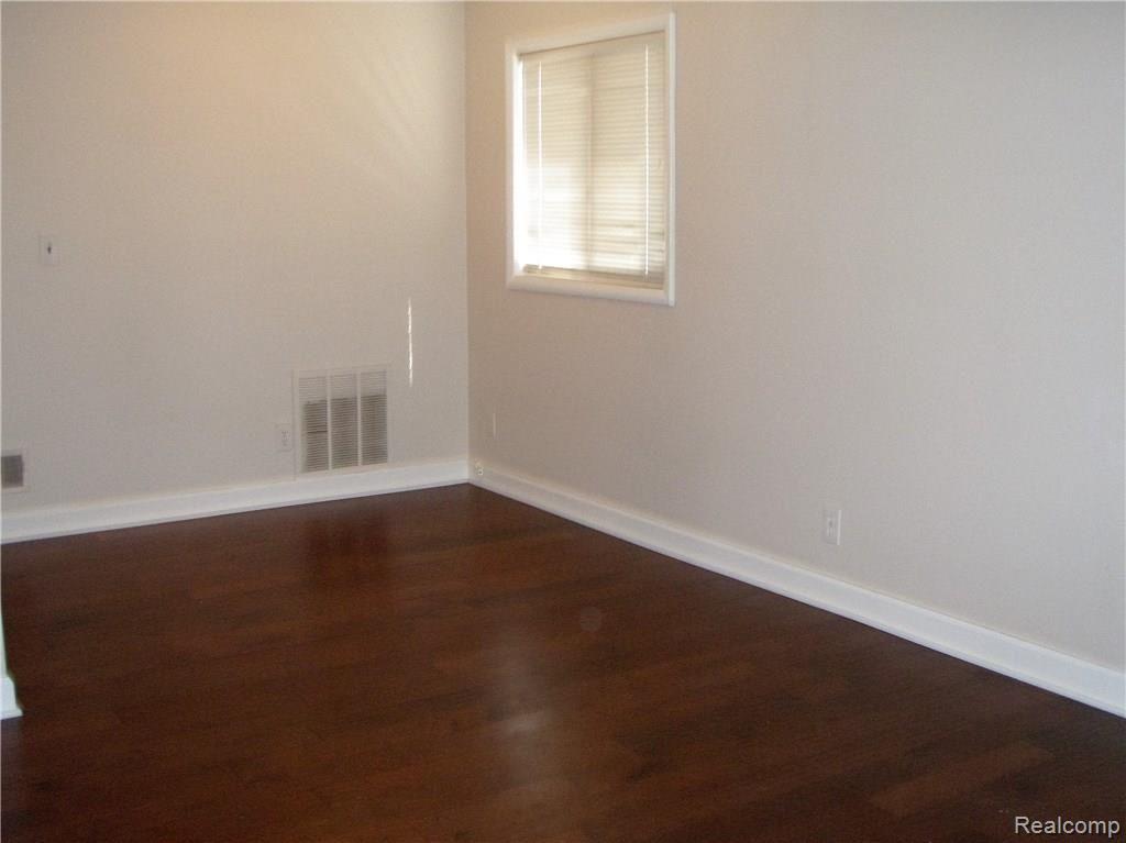 6360 EASTLAWN Avenue, Clarkston, MI — Photo 4