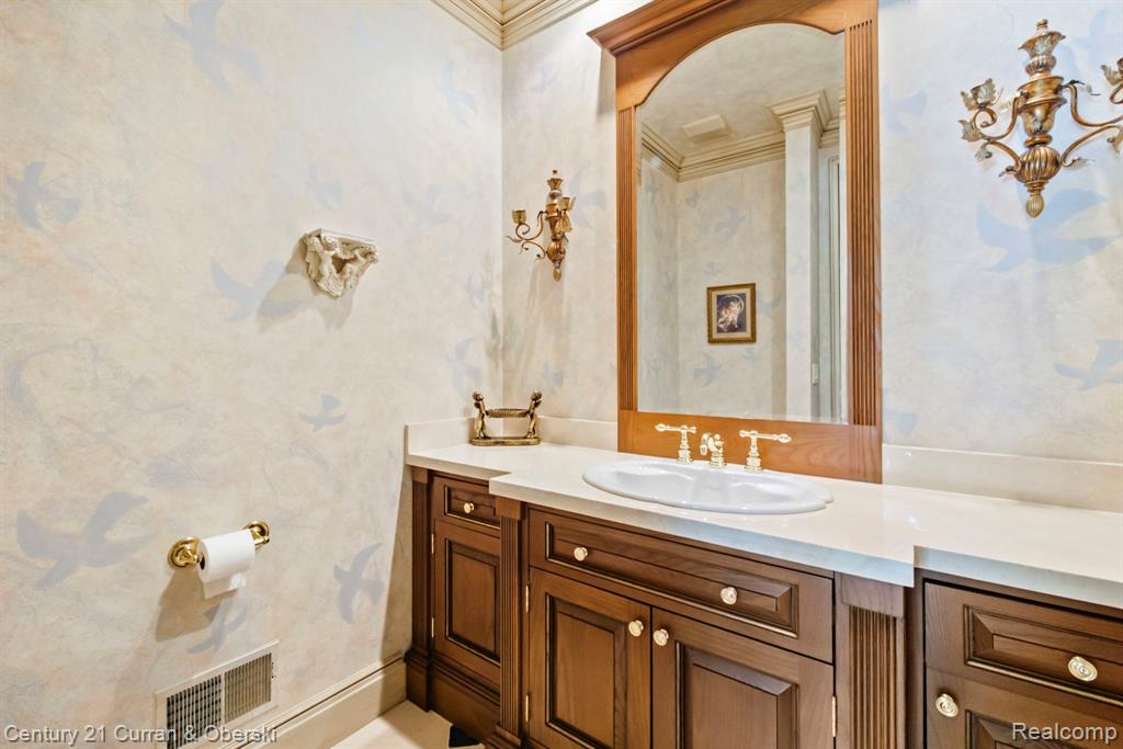 18878 Oak Leaf Lane, Northville, MI 48168 — Photo 30