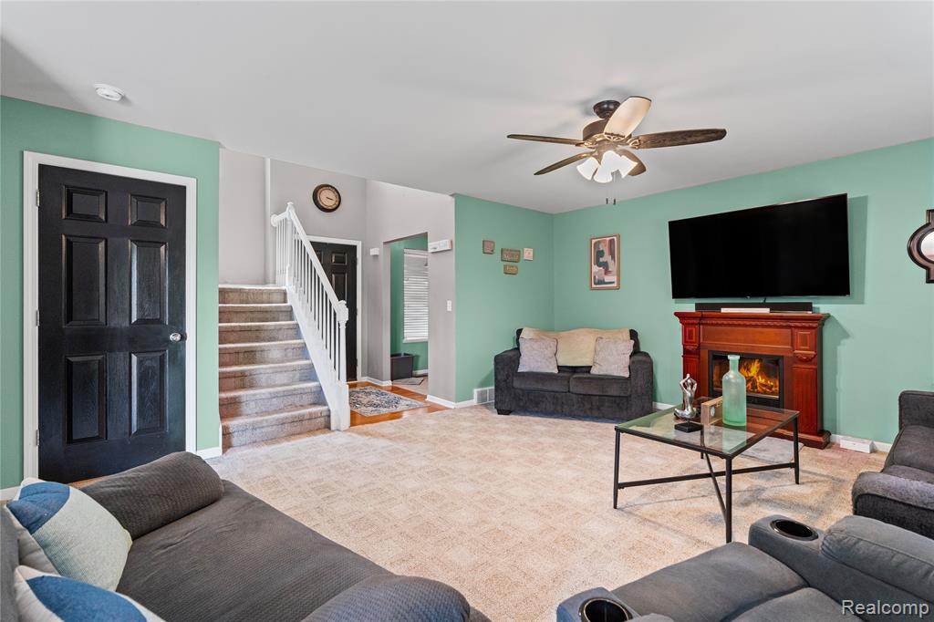 838 Star Drive, Davison, MI 48423 — Photo 14