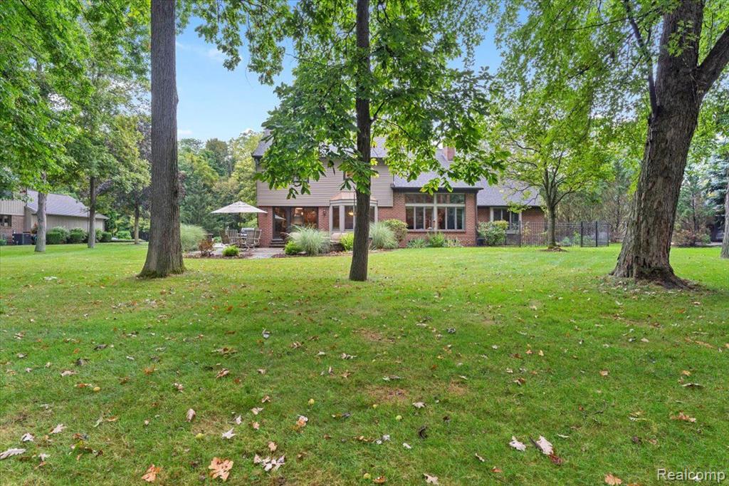 8707 VOIGT Avenue, Grosse Ile, MI 48138 — Photo 64
