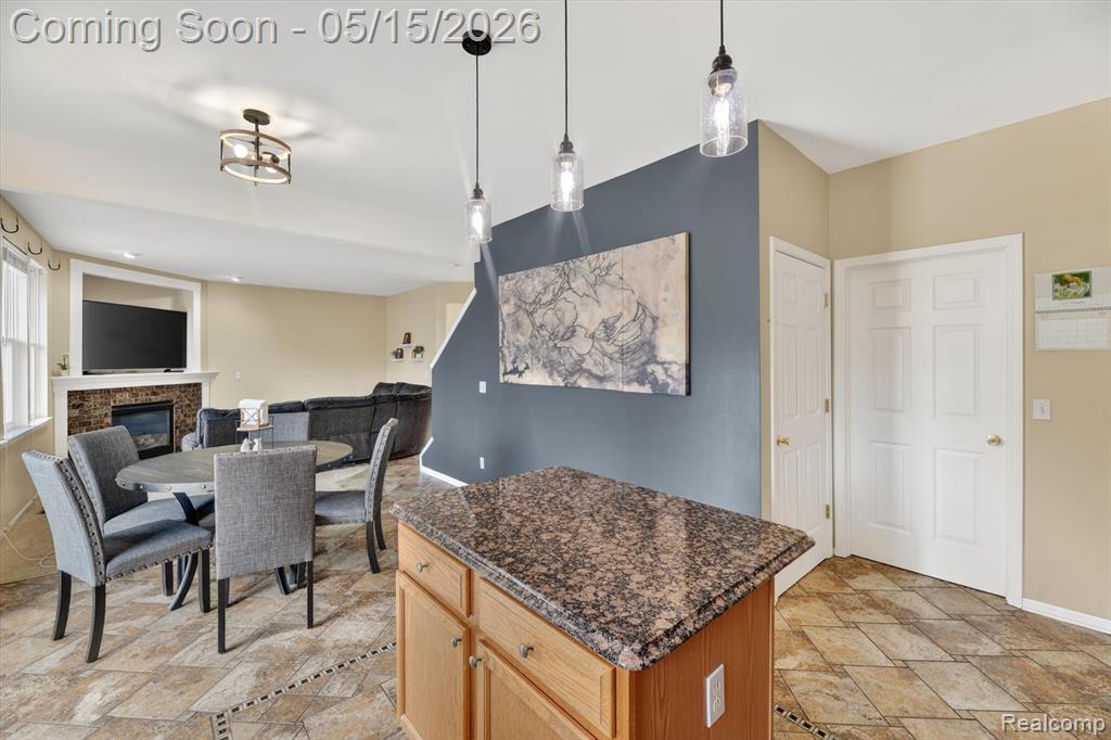 809 Canyon Creek Drive, Holly, MI 48442 — Photo 15