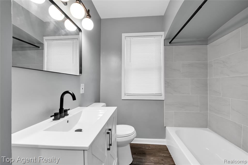 9917 Rutland Street, Detroit, MI 48227 — Photo 12