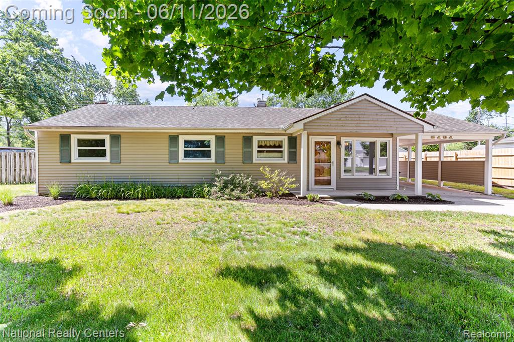5191 Lynsue Lane, Waterford, MI 48327 — front exterior
